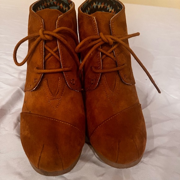 Charlotte Russe Size 6.5 Festival Boots - Picture 8 of 8